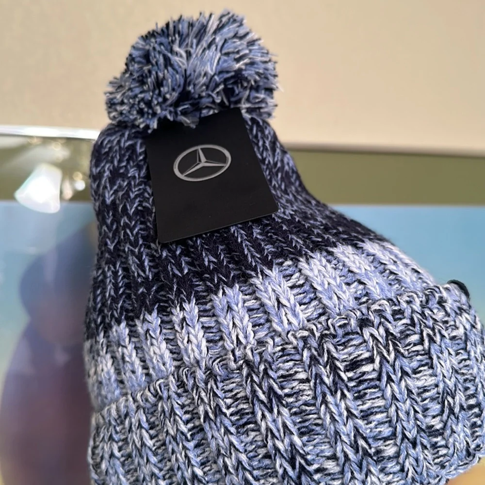 Mercedes-Benz USA Authentic - Picture 4 of 8